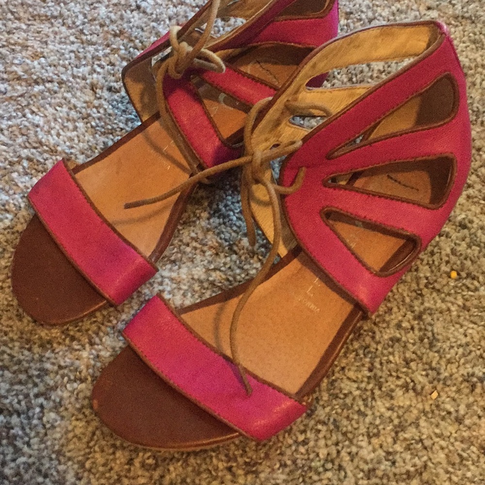 Fuchsia cut out Jeffrey Campbell sandal